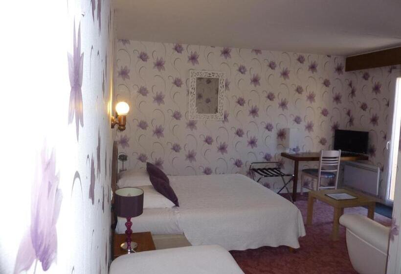 Отель A La Renommee