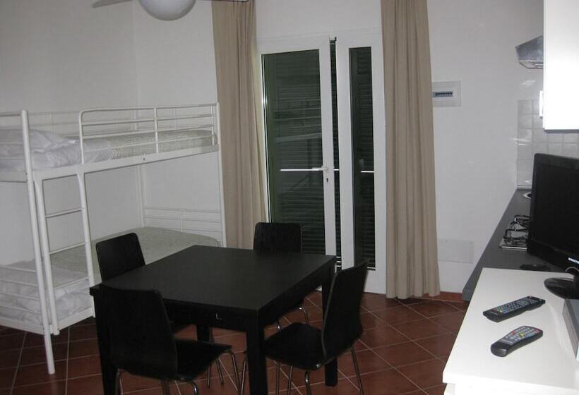 Отель Agriturismo L'ulivo E Il Mare