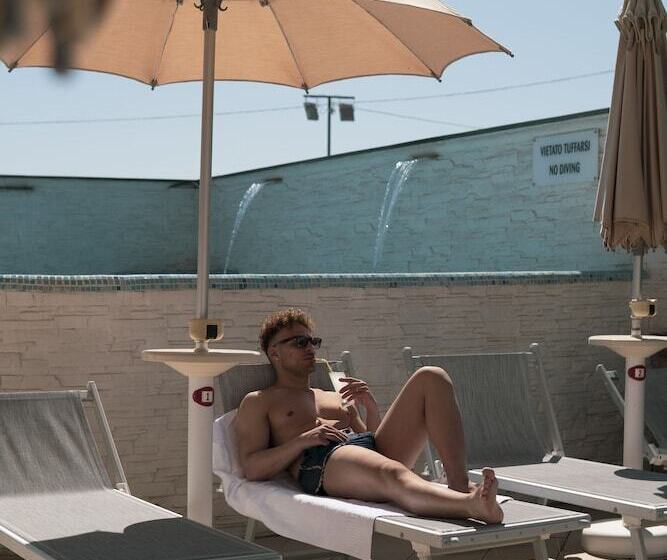 فندق Albergo Pompei Valley