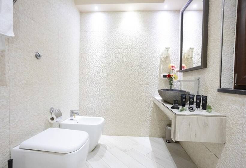 فندق Albergo Pompei Valley