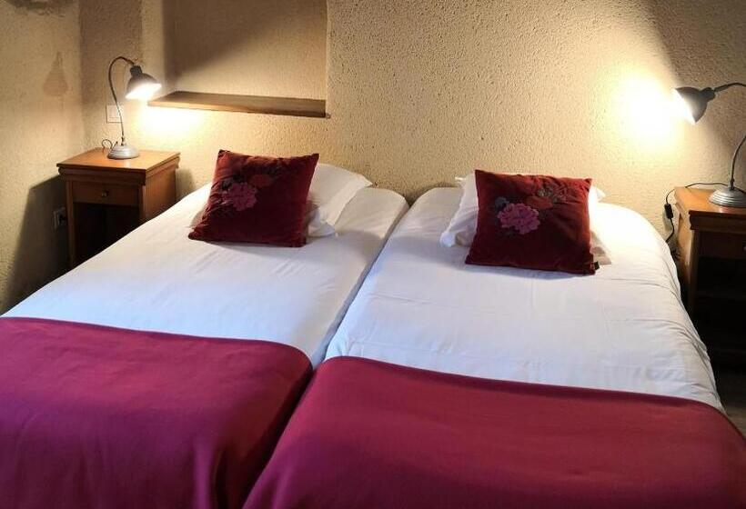 בית מלון כפרי Anjou Golf And Country Club