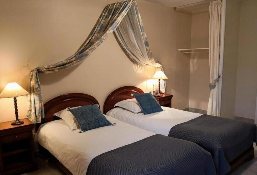 בית מלון כפרי Anjou Golf And Country Club