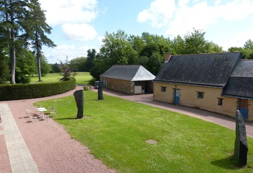 בית מלון כפרי Anjou Golf And Country Club