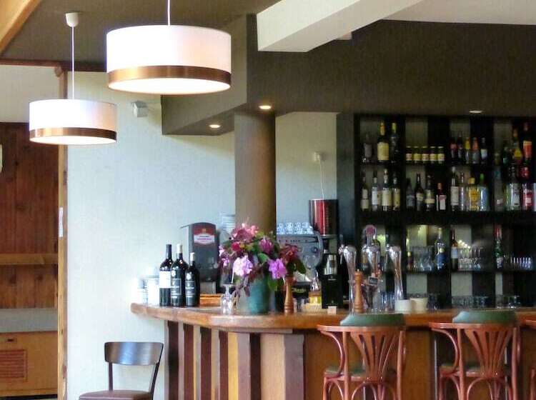 בית מלון כפרי Anjou Golf And Country Club