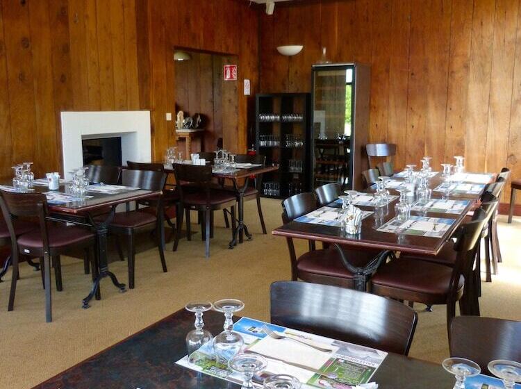 בית מלון כפרי Anjou Golf And Country Club