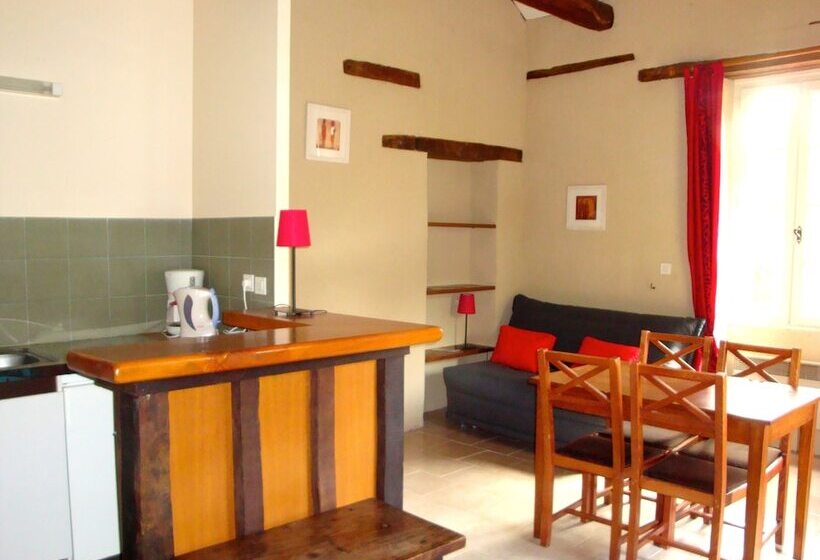 בית מלון כפרי Anjou Golf And Country Club