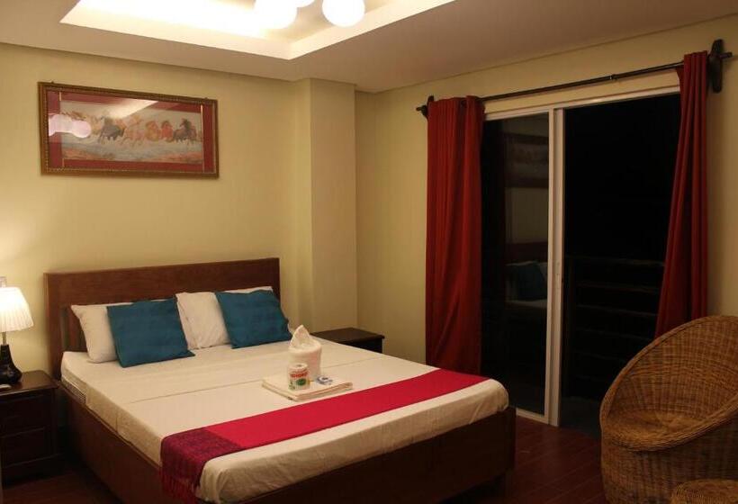 هتل Aqua Travel Lodge