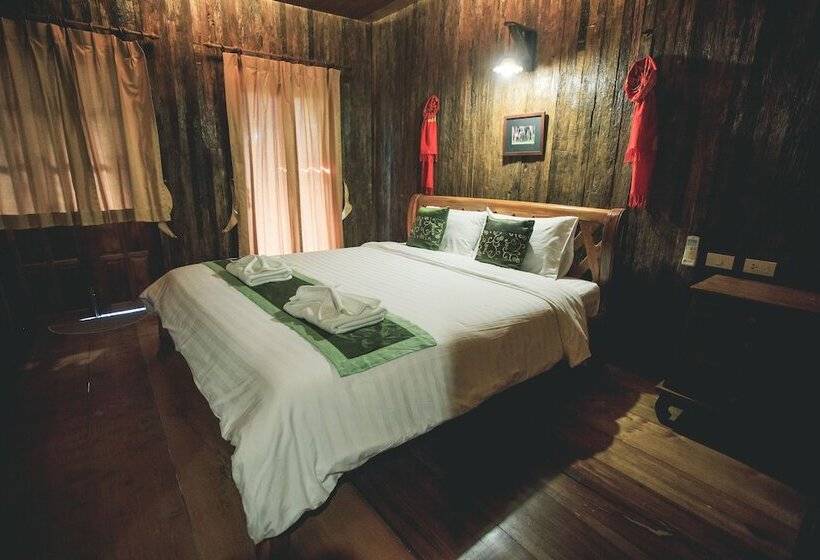 فندق Baan Baitan Resort