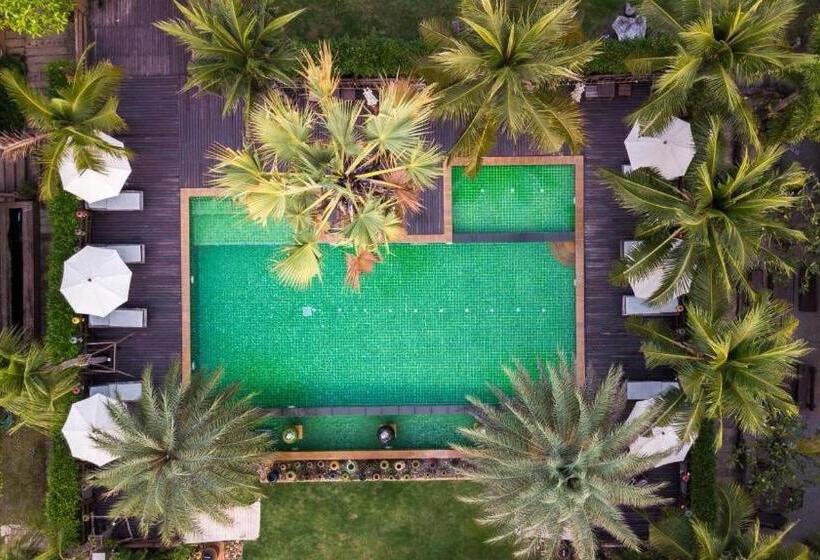 فندق Baan Baitan Resort