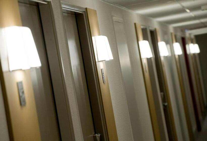 B&b Hotel Chambery La Cassine