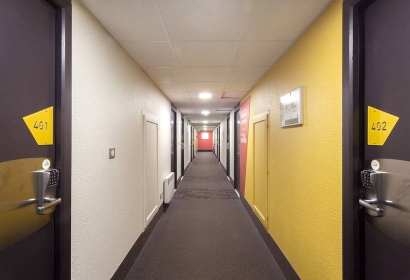 B&b Hotel Chambery La Cassine