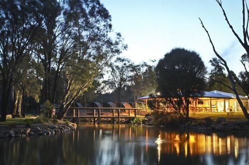 ホテル Billabong Camp At Taronga Western Plains