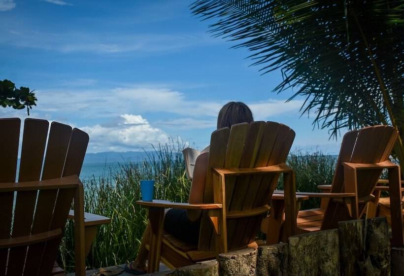 هتل Blue Osa Beach Resort & Spa