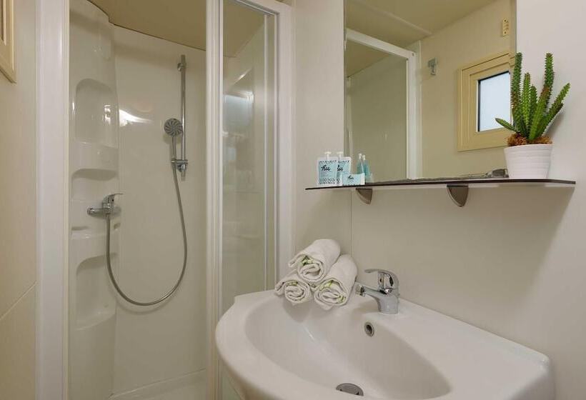 בית מלון כפרי Hu Firenze Certosa Camping In Town