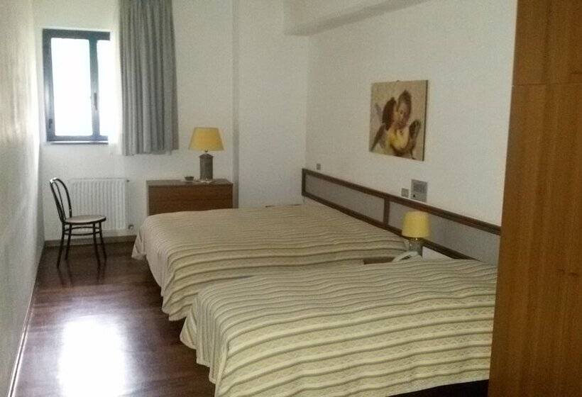 هتل Cristallo Gran Sasso