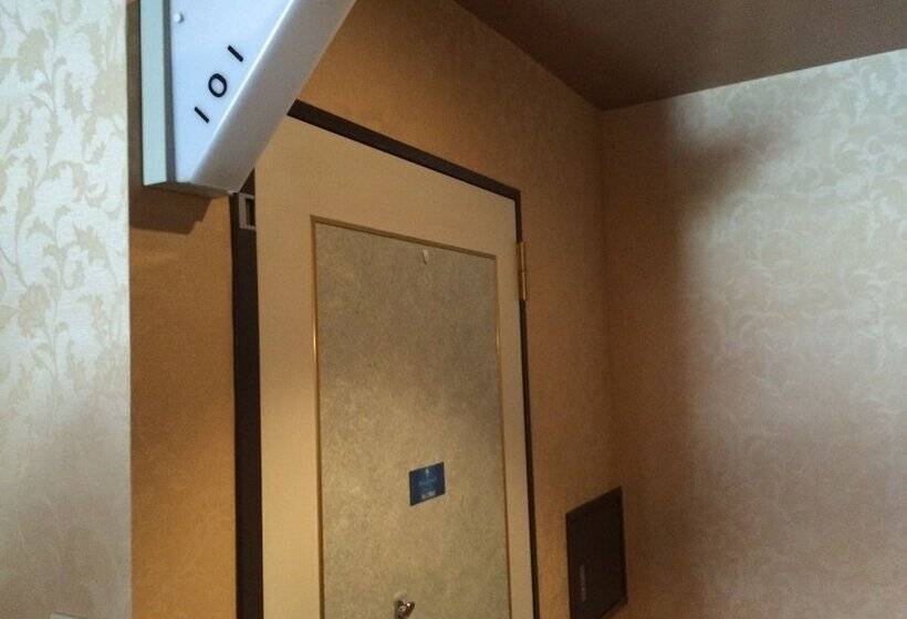 ホテル Donguri Corocoro Shiga   Adults Only