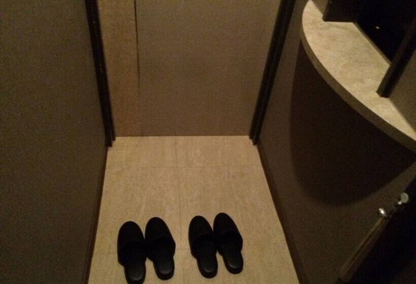 ホテル Donguri Corocoro Shiga   Adults Only