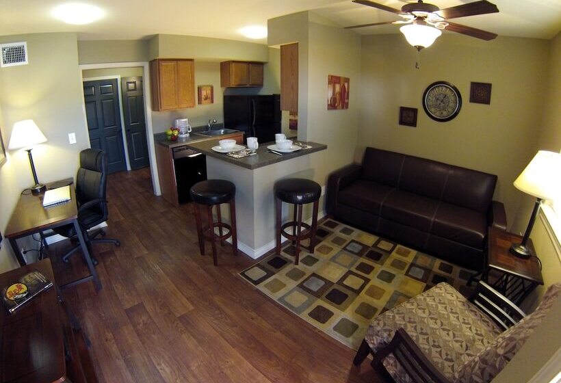 酒店 Eagle S Den Suites Big Spring A Travelodge By Wyndham