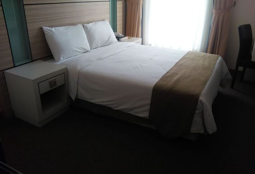 ホテル Grand Medallion