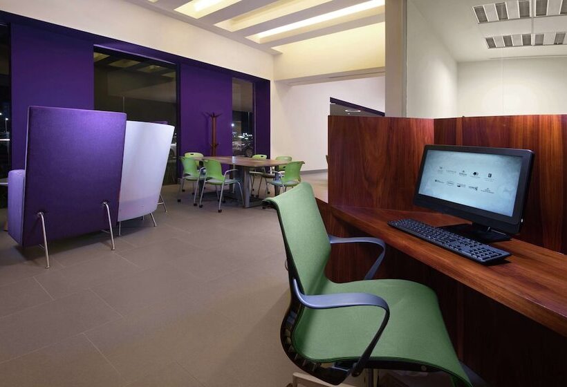 호텔 Hilton Garden Inn Monterrey Airport