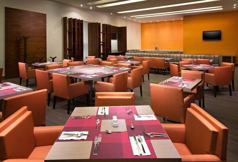 호텔 Hilton Garden Inn Monterrey Airport