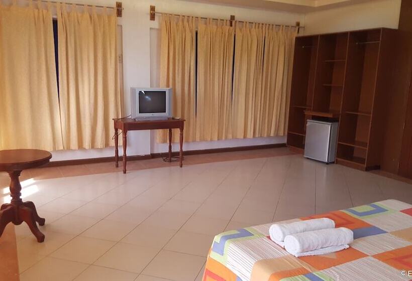 هتل Kookaburra Travel Lodge