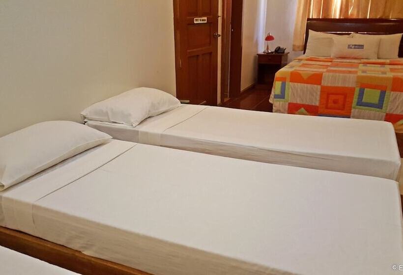 هتل Kookaburra Travel Lodge