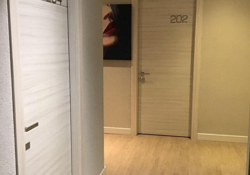 هتل La Nuova Rotaia