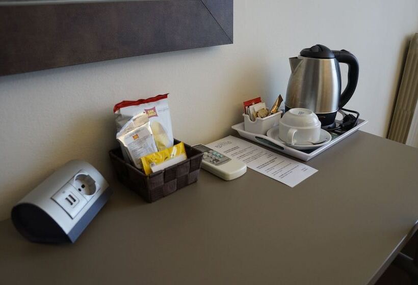 هتل La Nuova Rotaia