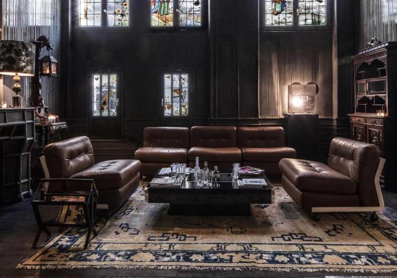 ホテル Les Bains Paris