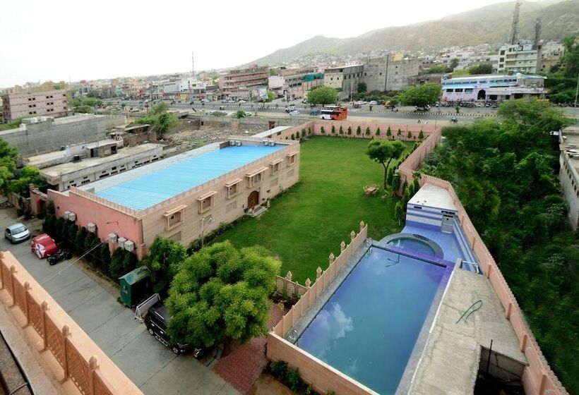 בית מלון כפרי Lilypool  The Heritage Jalmahal