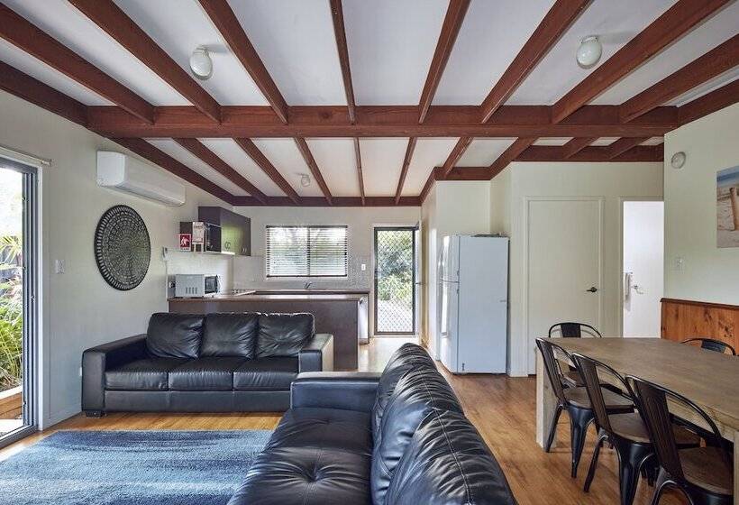 هتل Nrma South West Rocks Holiday Park