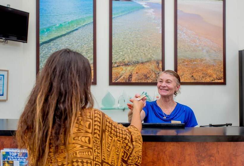 هتل Nrma South West Rocks Holiday Park