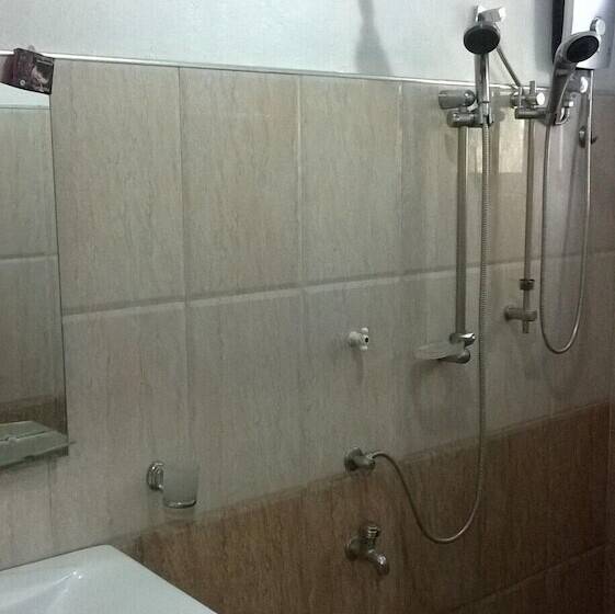 فندق Papaa Palace