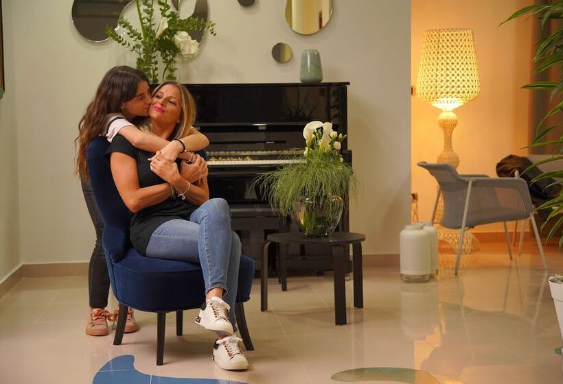 בית מלון כפרי Piccadilly Rooms Restaurant And Beach