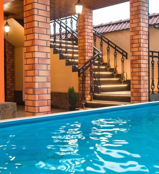 Arthotel Poruchik Rzhevsky