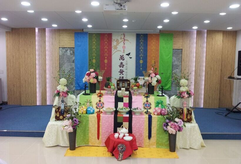 בית מלון כפרי Pungnam Family