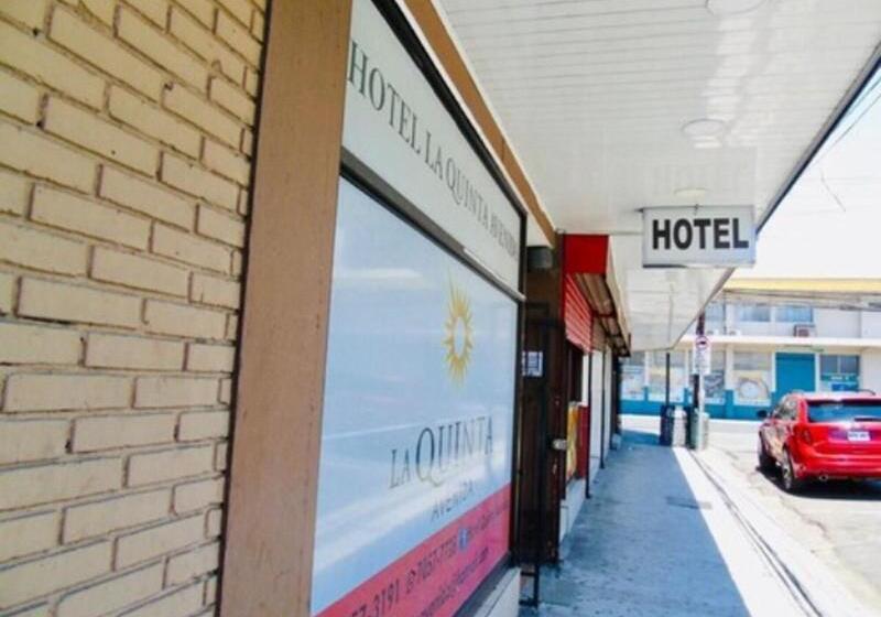 Отель Quinta Avenida