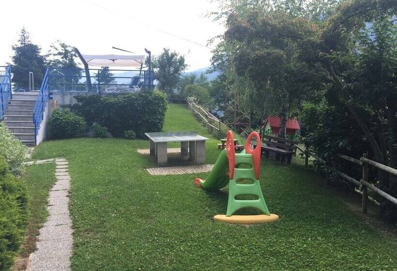 בית מלון כפרי Scaranò