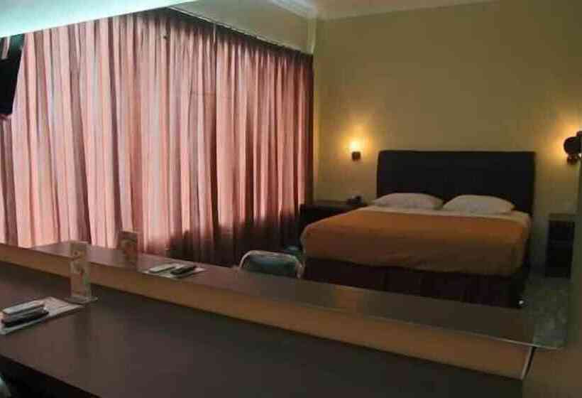 בית מלון כפרי Sepinggan