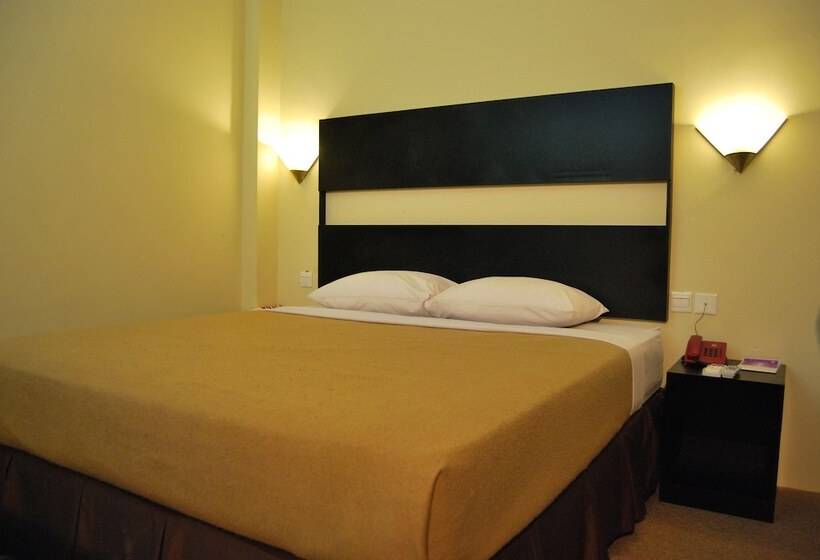 בית מלון כפרי Sepinggan