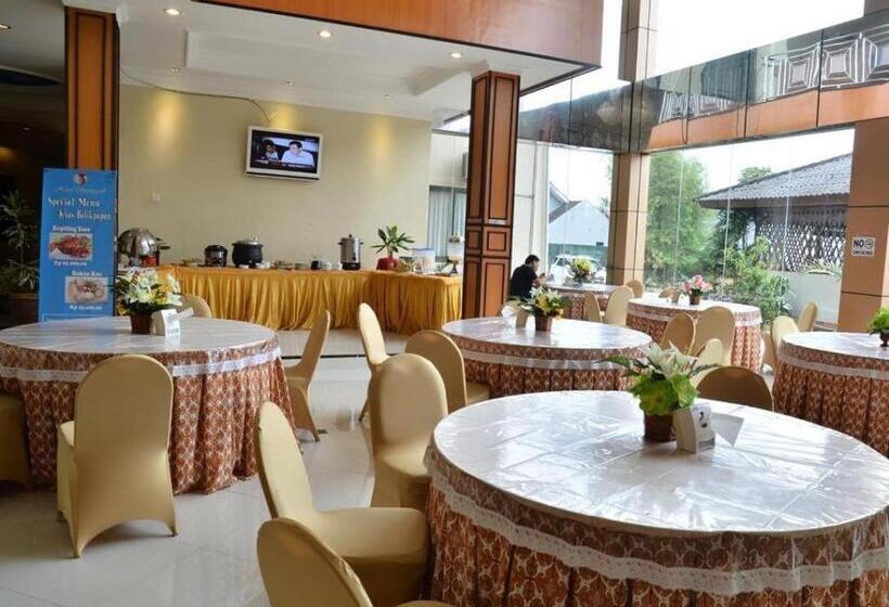 בית מלון כפרי Sepinggan