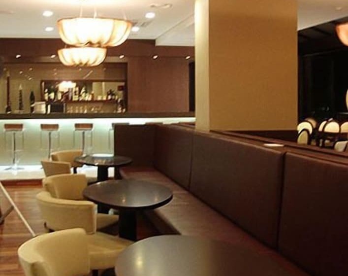 Отель Chungju Suanbo Park