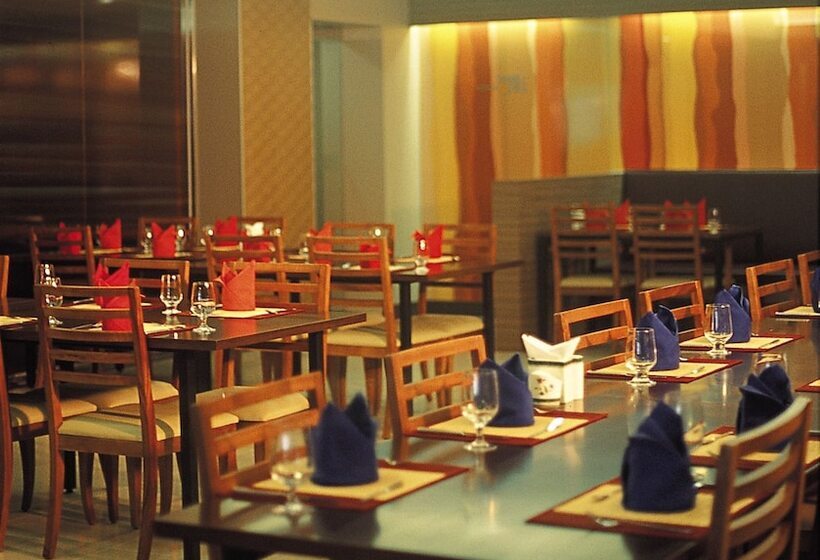 Отель Chungju Suanbo Park