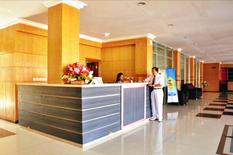 Sylvia Hotel Maumere