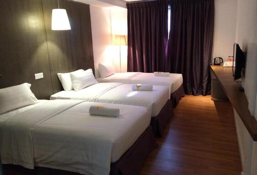 T+ Hotel Butterworth