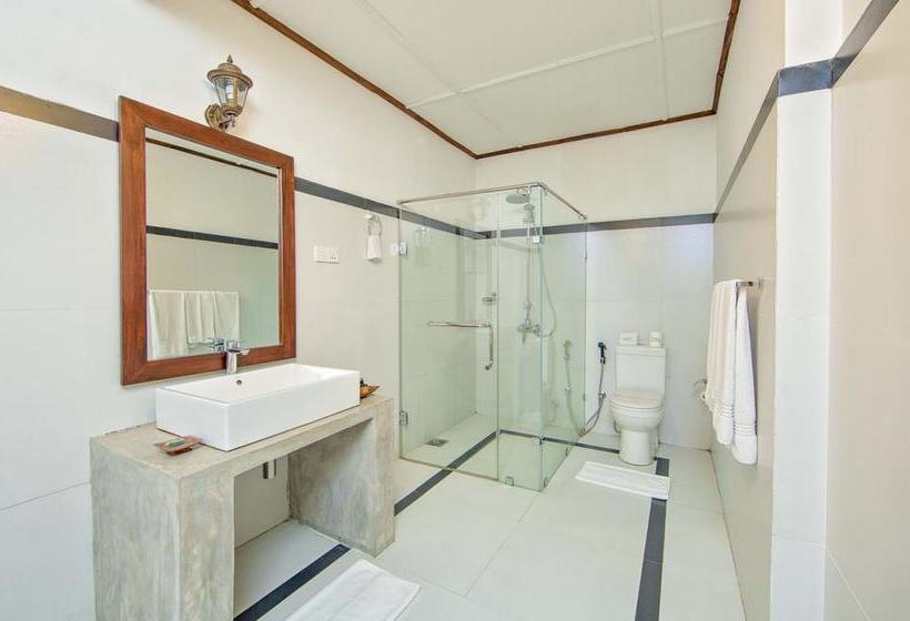 Отель The Secret Kandy