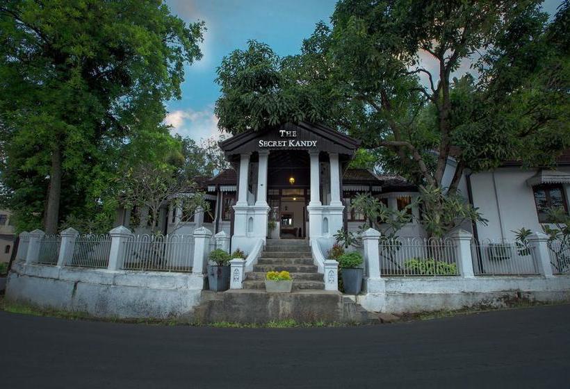 Отель The Secret Kandy