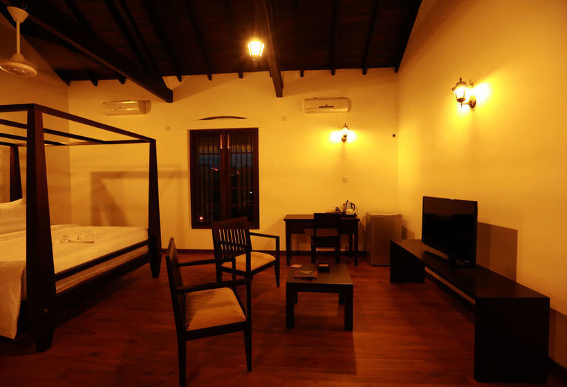 Отель The Secret Kandy