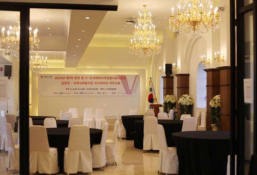 酒店 Tourist  Jeonju